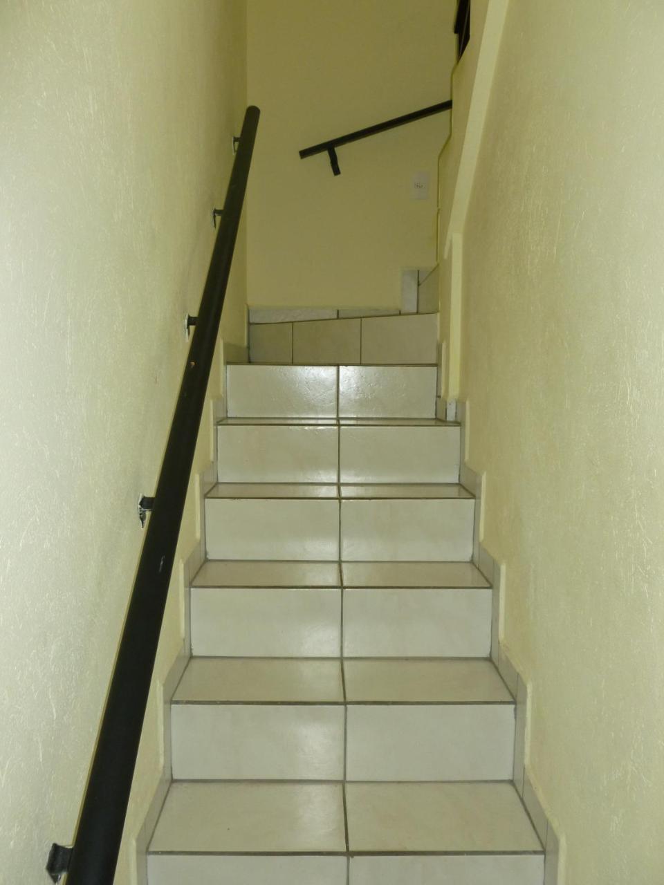 Apartamento 12 - Bombinhas - 200 Metros Da Praia Esterno foto