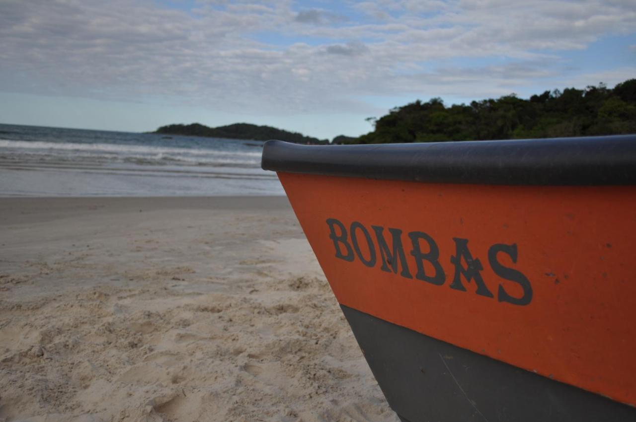 Apartamento 12 - Bombinhas - 200 Metros Da Praia Esterno foto